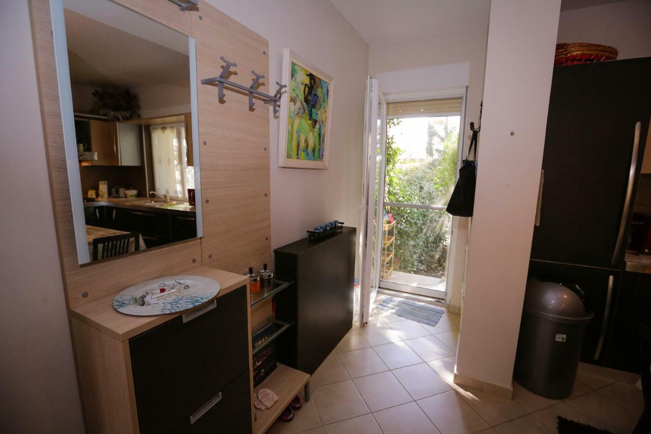 Pine-Tree Apt W/ Private Garden 50 M From The Sea 格勒姆 外观 照片
